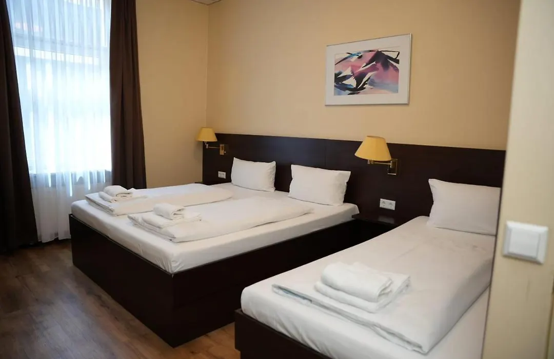 Hotel CityRing-1